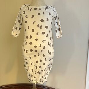 Hanna Andersson Cream Organic Cotton Baby sleep gown